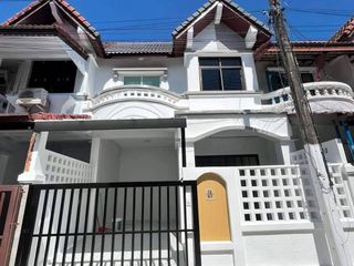 For sale 3 bed townhouse in Kathu, Phuket