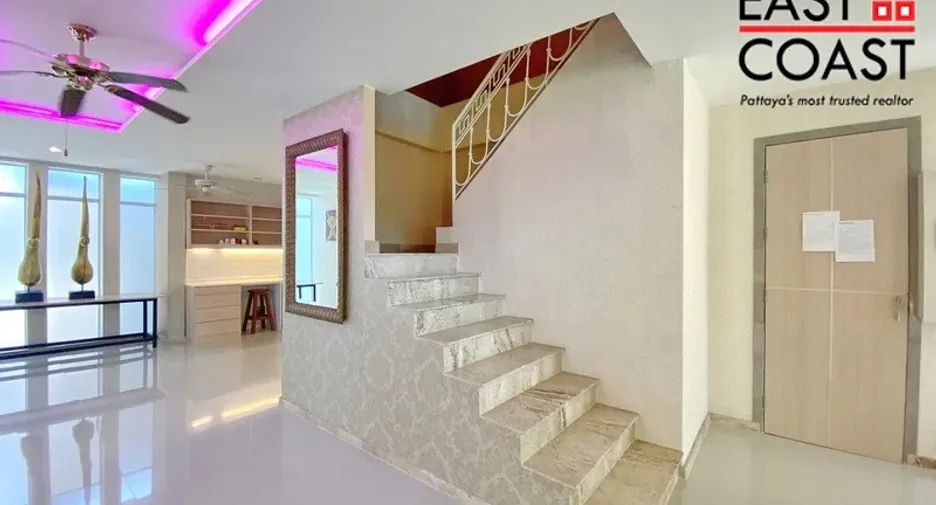 ขาย 8 ห้องนอน บ้านเดี่ยว ใน นาจอมเทียน, พัทยา