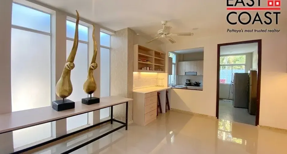 ขาย 8 ห้องนอน บ้านเดี่ยว ใน นาจอมเทียน, พัทยา