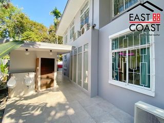 For sale 8 bedrooms house in Na Jomtien, Pattaya