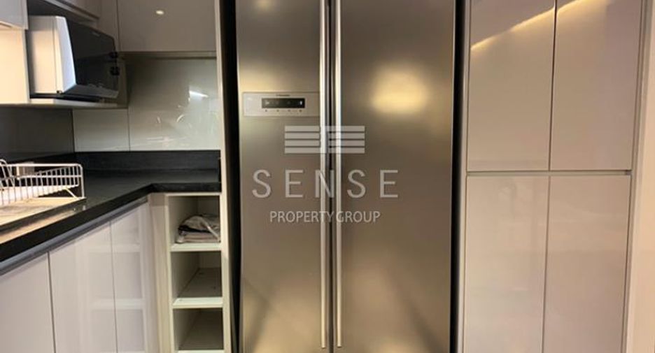 For rent 3 bedrooms condo in Watthana, Bangkok