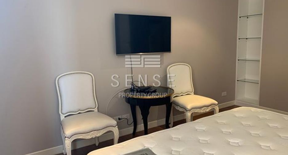 For rent 3 bedrooms condo in Watthana, Bangkok