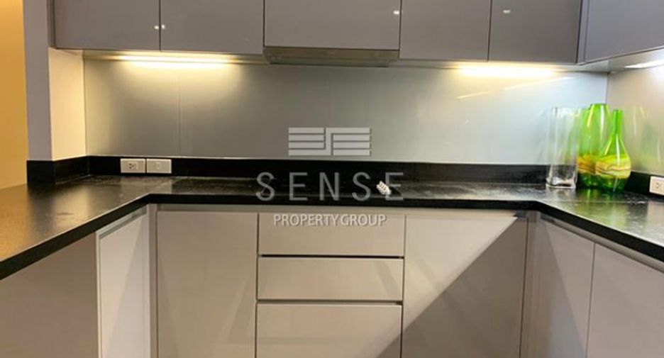 For rent 3 bedrooms condo in Watthana, Bangkok