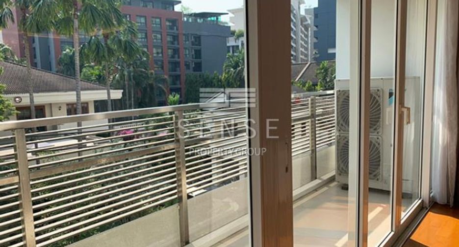 For rent 3 bedrooms condo in Watthana, Bangkok