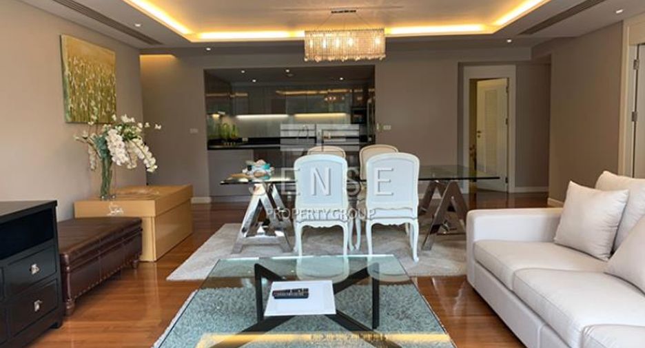 For rent 3 bedrooms condo in Watthana, Bangkok