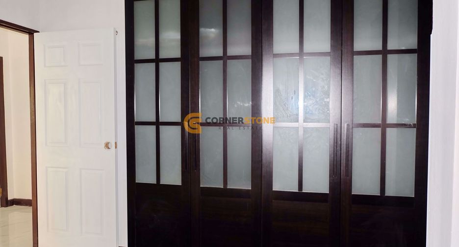 For sale 3 bed house in Bang Lamung, Chonburi
