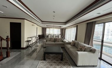 For rent 3 bed condo in Khlong Toei, Bangkok