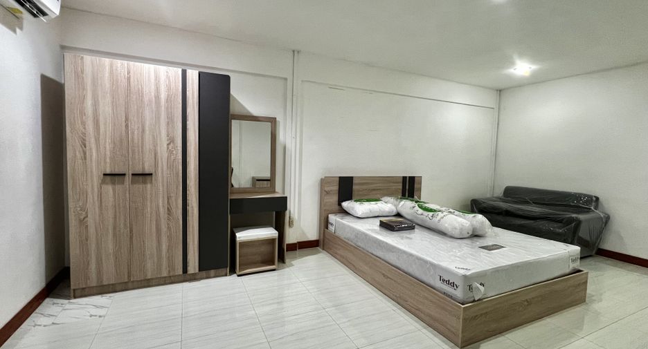 For rent 1 bed apartment in Bang Kapi, Bangkok