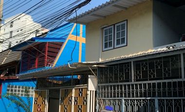 For rent 2 bed townhouse in Taling Chan, Bangkok