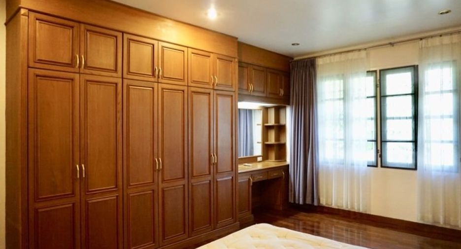For rent 3 bedrooms house in San Sai, Chiang Mai