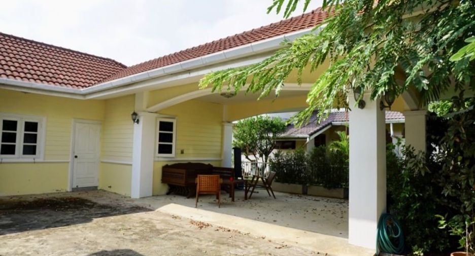 For rent 3 bedrooms house in San Sai, Chiang Mai
