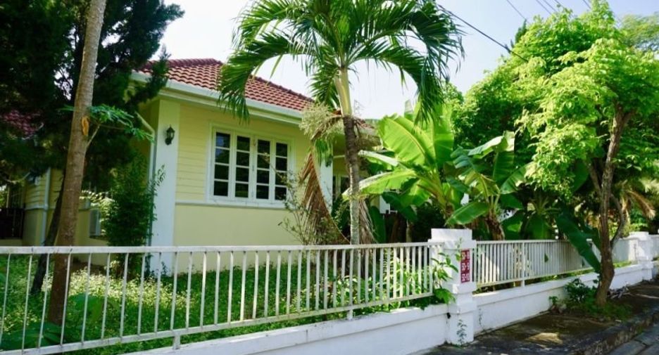 For rent 3 bedrooms house in San Sai, Chiang Mai