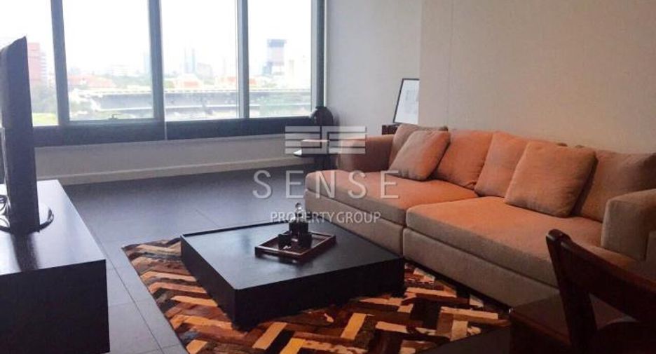 For rent 2 bedrooms condo in Pathum Wan, Bangkok