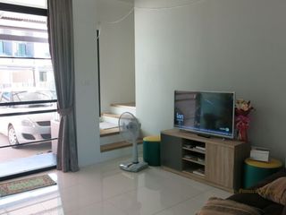 Casa adosada en alquiler de 2 habitaciones en Hang Dong, Chiang Mai