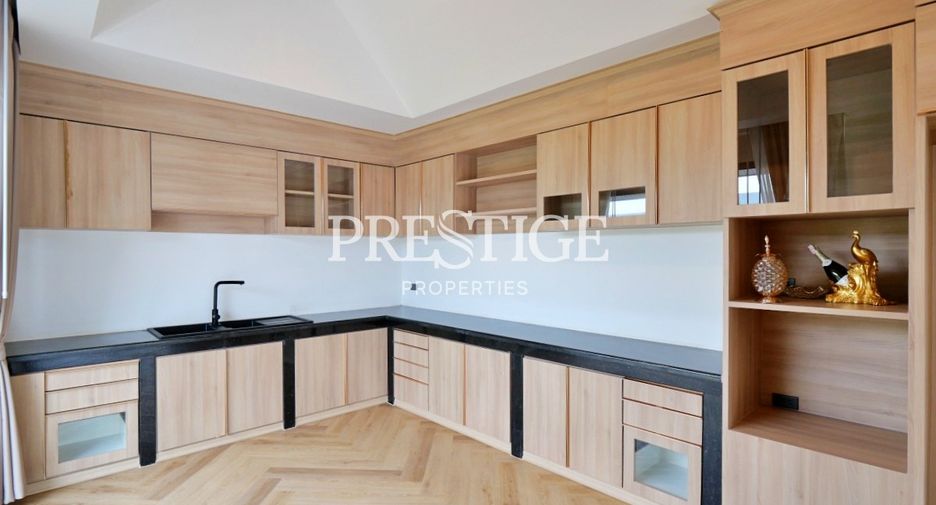 For sale 3 ベッドルーム house in Bang Lamung, Chonburi
