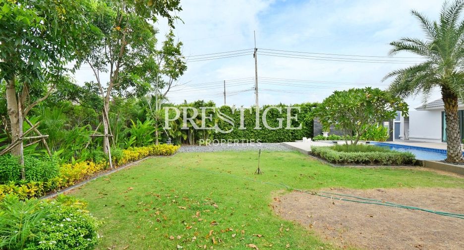 For sale 3 ベッドルーム house in Bang Lamung, Chonburi
