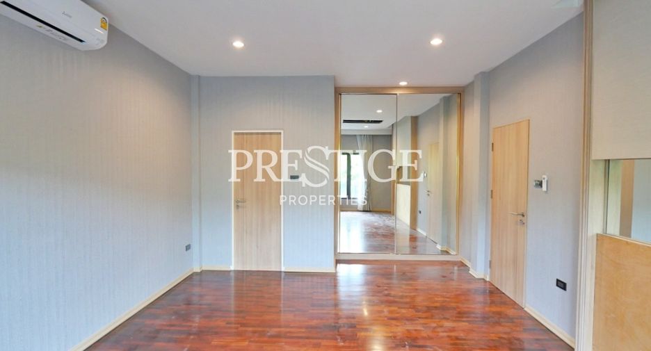 For sale 3 ベッドルーム house in Bang Lamung, Chonburi