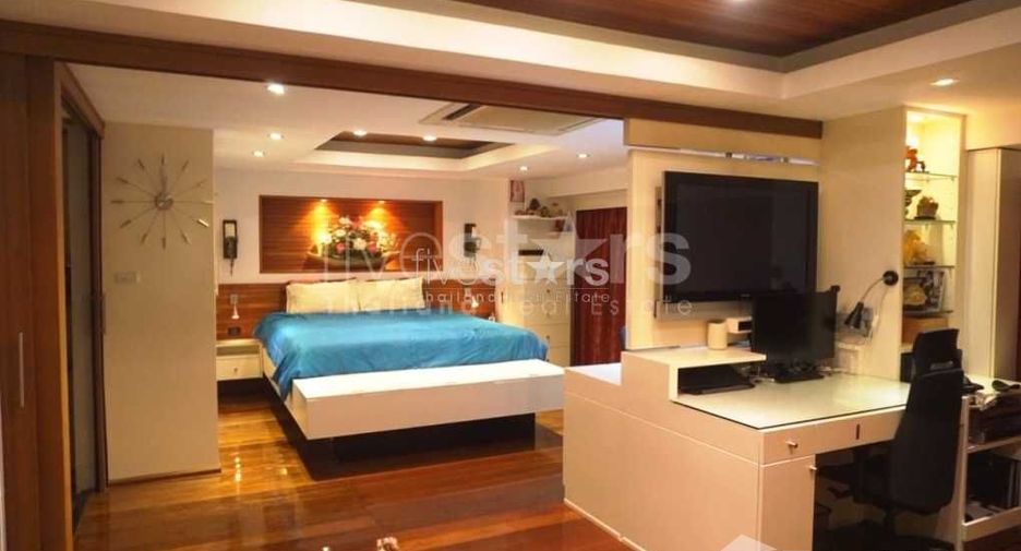 For sale 1 bed condo in Bang Rak, Bangkok