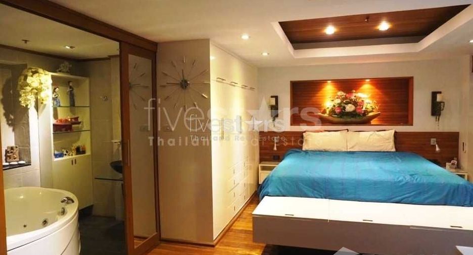 For sale 1 bed condo in Bang Rak, Bangkok