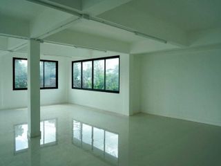 For sale 1 Beds office in Khan Na Yao, Bangkok