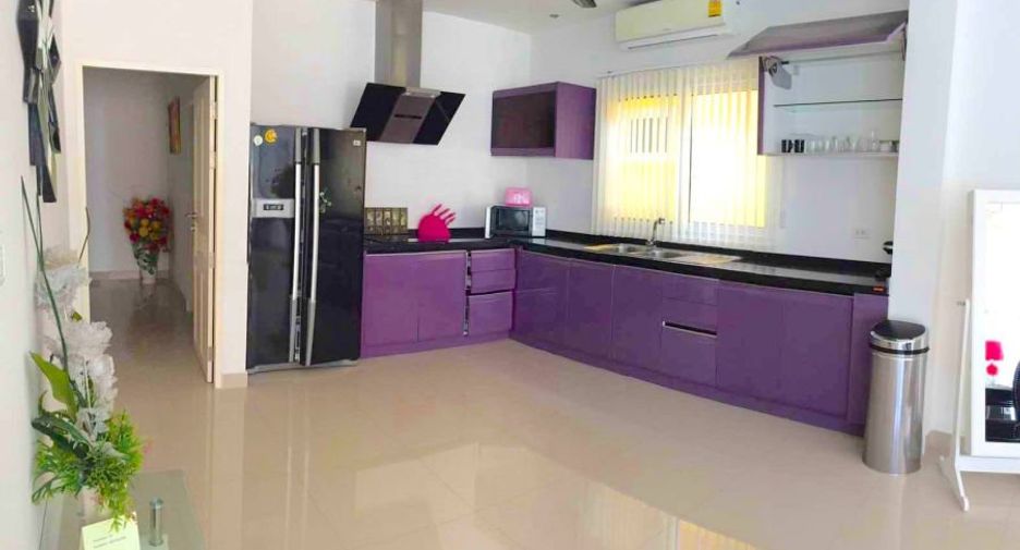 Villa zur Miete und zum Kauf mit 3 Zimmer in Mueang Phuket, Phuket