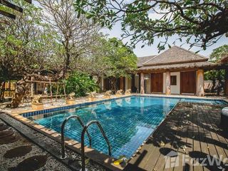 For sale 5 bed villa in Bueng Kum, Bangkok