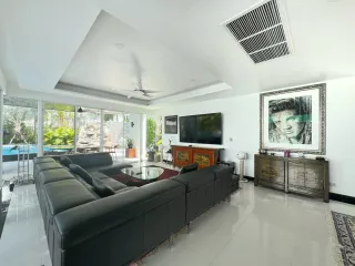 For rent 6 bed villa in Kathu, Phuket