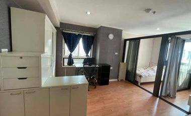For rent 1 bed condo in Phaya Thai, Bangkok