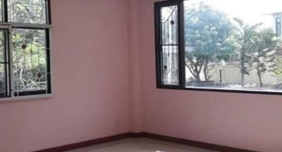 For sale 4 Beds house in Bueng Kum, Bangkok