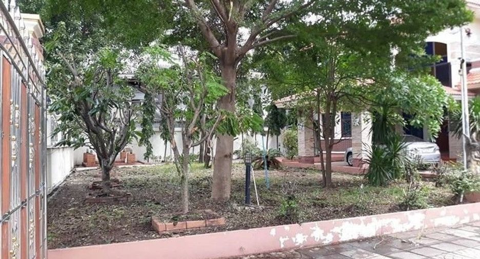 For sale 4 Beds house in Bueng Kum, Bangkok