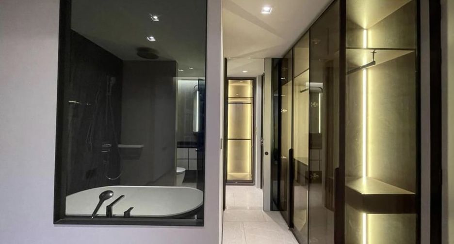 For rent 1 bed condo in Watthana, Bangkok