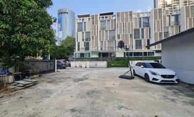 For sale land in Khlong Toei, Bangkok