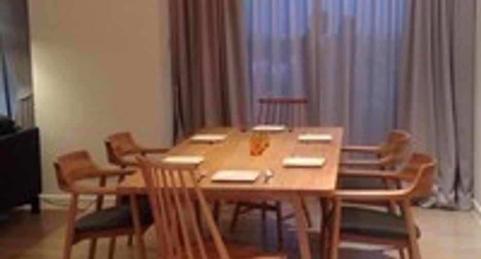 Condo en alquiler y en venta de 3 habitaciones en Yan Nawa, Bangkok