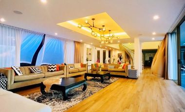 Villa zur Miete und zum Kauf mit 6 Zimmer in Kathu, Phuket