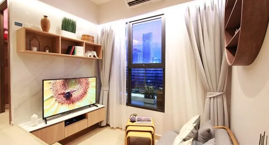 For sale 2 bed condo in Watthana, Bangkok
