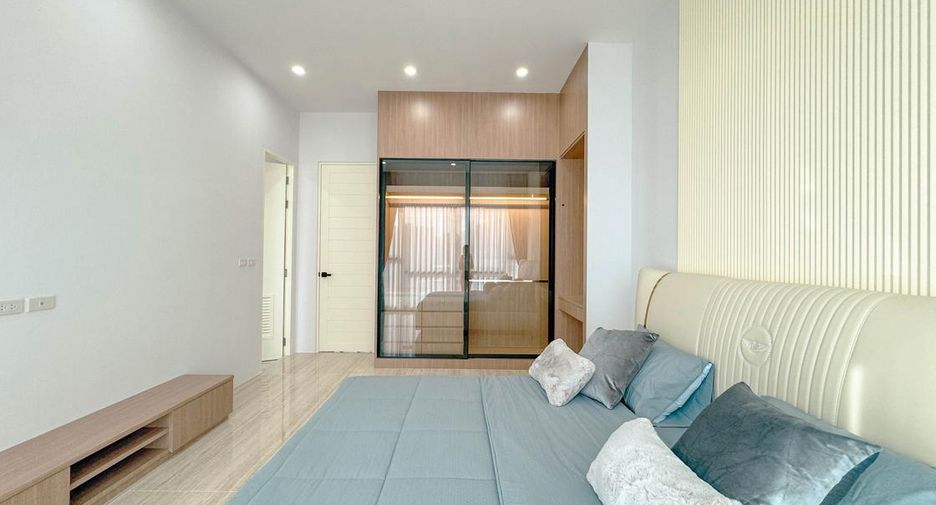 À vendre 4 chambres maison à Bang Lamung, Chonburi
