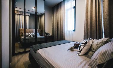 À louer et à vendre 4 chambres condo à Watthana, Bangkok