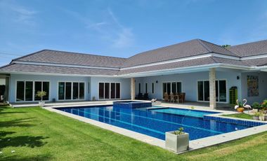 For sale 5 bed villa in Cha Am, Phetchaburi