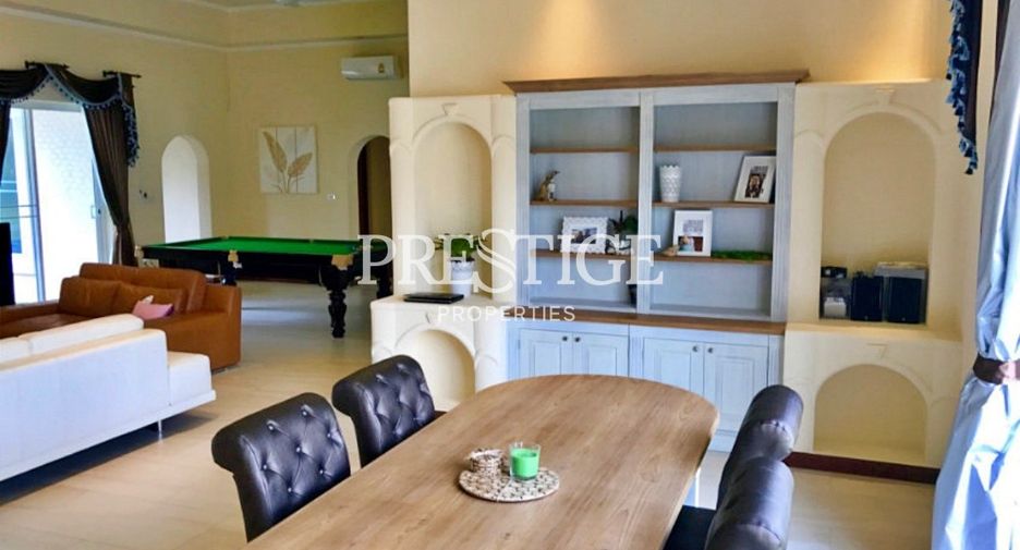 For rent and for sale 5 bedrooms house in Bang Lamung, Chonburi