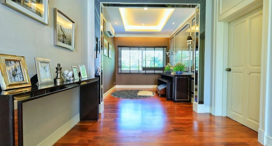 For sale 5 bedrooms house in Bang Kruai, Nonthaburi