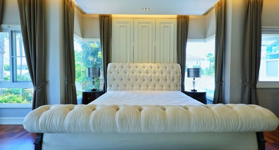 For sale 5 bedrooms house in Bang Kruai, Nonthaburi