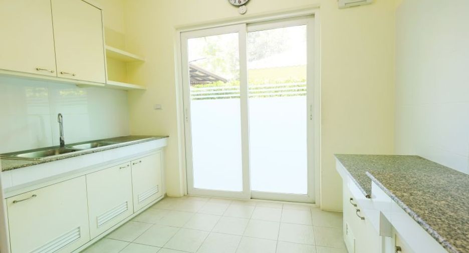 For sale 5 bedrooms house in Bang Kruai, Nonthaburi