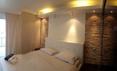 For sale 2 bed condo in Mueang Phuket, Phuket