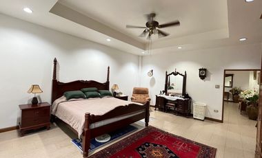 Haus zum Kauf mit 5 Zimmer in Bang Lamung, Chonburi