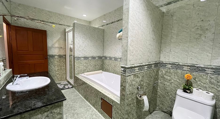 À vendre 5 chambres maison à Bang Lamung, Chonburi