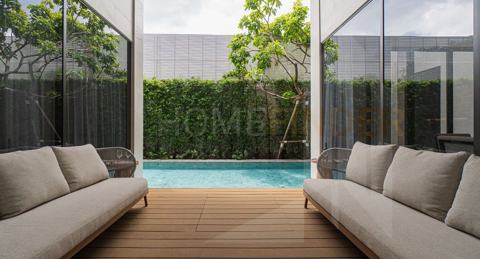 For sale 4 Beds house in Suan Luang, Bangkok