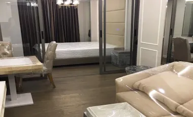 For rent 1 bed condo in Huai Khwang, Bangkok