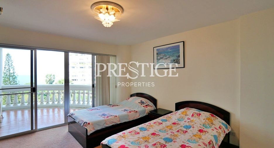 For sale 3 bedrooms condo in Bang Lamung, Chonburi