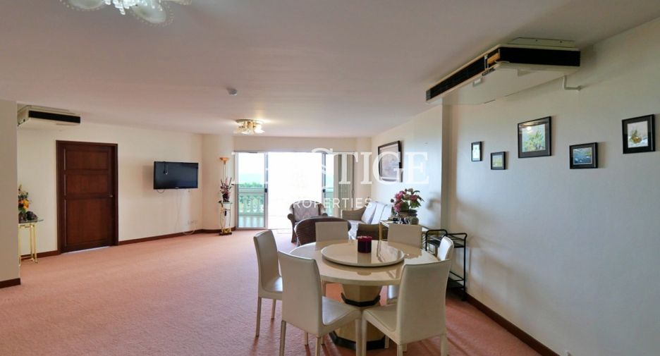 For sale 3 bedrooms condo in Bang Lamung, Chonburi