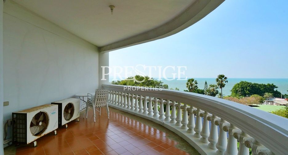 For sale 3 bedrooms condo in Bang Lamung, Chonburi